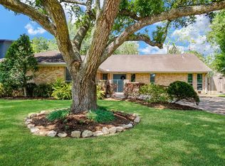 2214 Winged Foot Dr, Missouri City, TX 77459