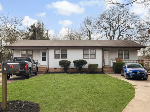 5 Grant Ct, Taylors, SC 29687