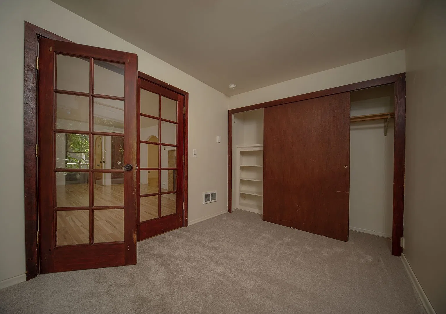 Historic District Home For Rent Near CWU — Photo 3
