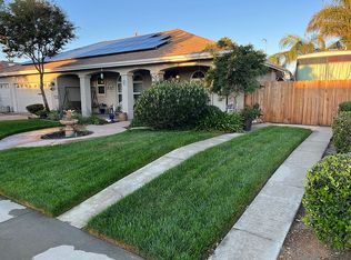 1597 Mission Dr, Lemoore, CA 93245