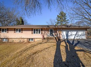 122 Hillcrest Rd, Monticello, MN 55362