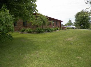 106 S Allen Ct, Salem, IN 47167