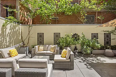 22 Renwick Street #1A image 1 of 21