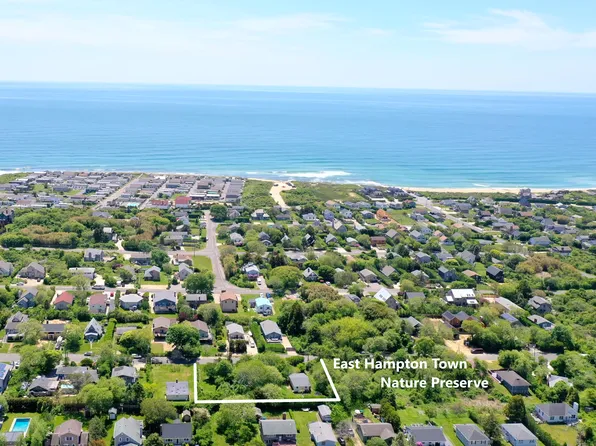 20 Duval Pl, Montauk, NY 11954