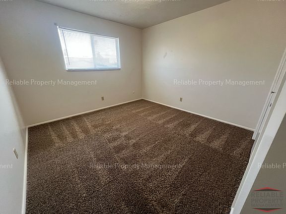 5th image of 472 Hansen Ave APT 2