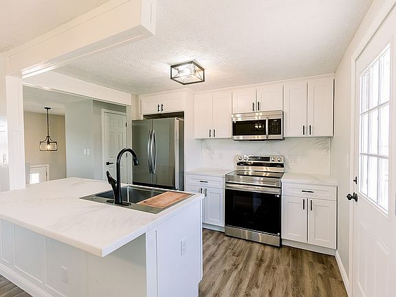 All Wood Soft Close Cabinets