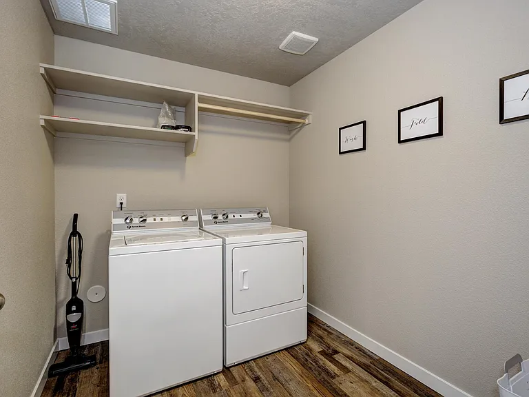 16572 Cypress Ln — Photo 12