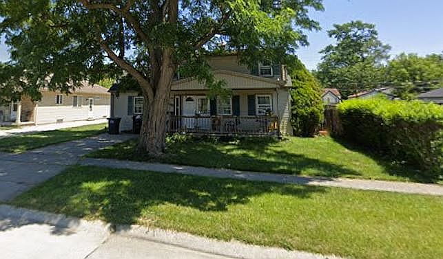 4 Bedroo Colonial