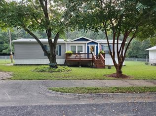 3704 Pine Park Rd, Cairo, GA 39828