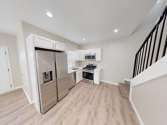 2nd image of 4993 63rd St