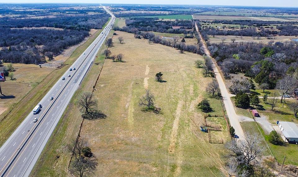 1st image of 910 Road