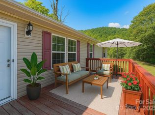 324 Lytle Cove Rd, Swannanoa, NC 28778