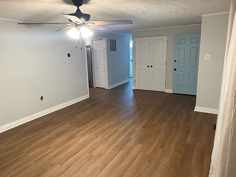 10603 Holleybrooke Dr — Photo 14
