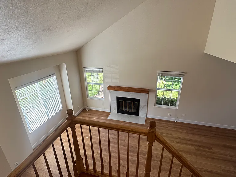 4195 Horatio Way — Photo 9