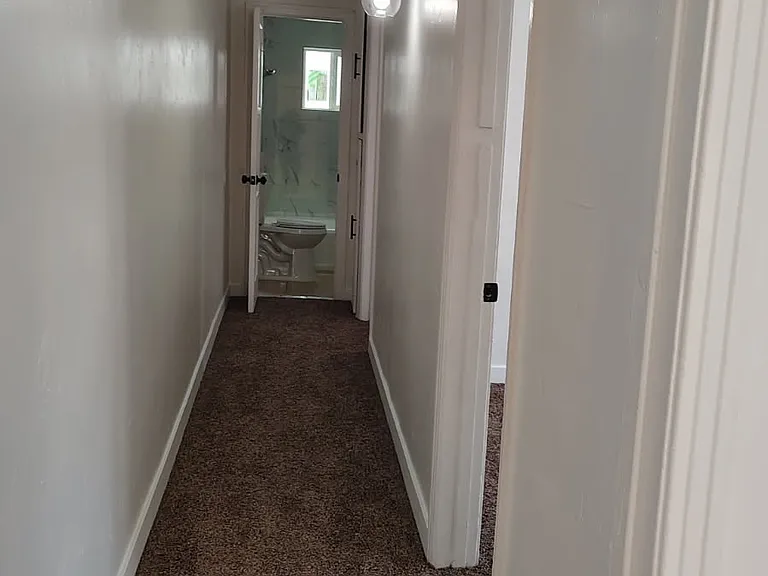 322 E 4th St #322 — Photo 6