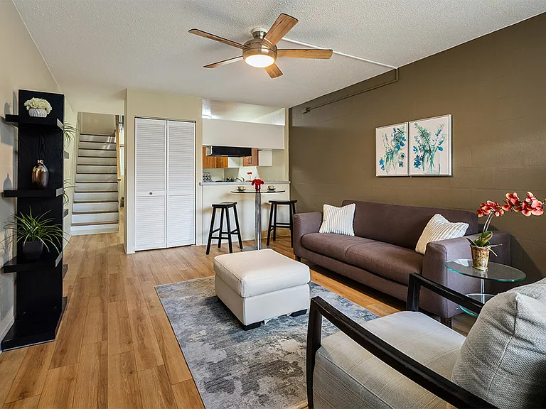 Waena Apartments — Photo 2