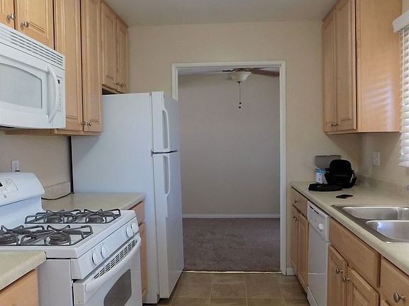 2nd image of 5113 Conrad Ave