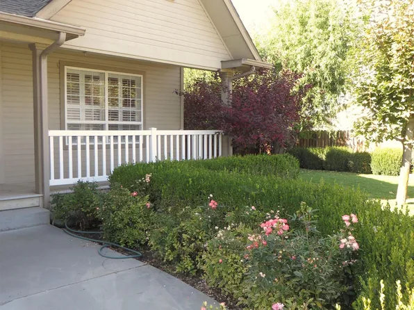 2509 Applewood Ave, Fruitland, ID 83619