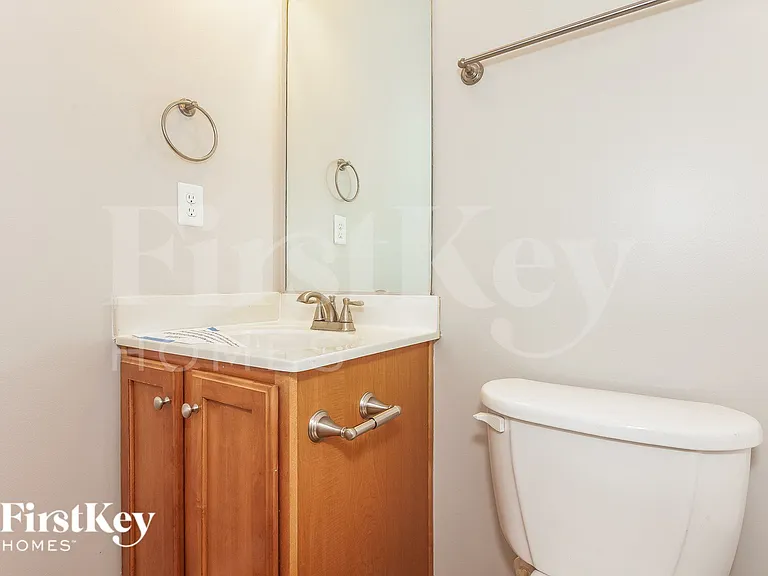 8524 Ridgeline Ln — Photo 15