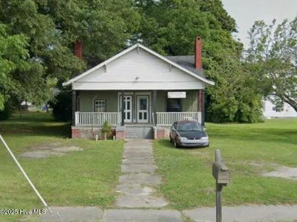 1102 Dickinson Avenue, Greenville, NC 27834