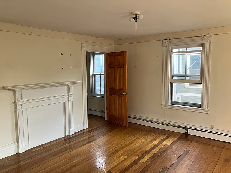 114 High St #4 — Photo 14