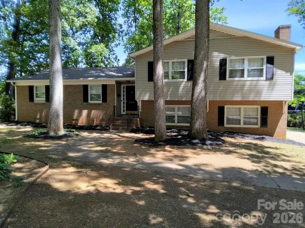 2010 Saratoga Dr #5, Gastonia, NC 28056