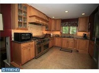 23 Andrews Rd, Malvern, PA 19355