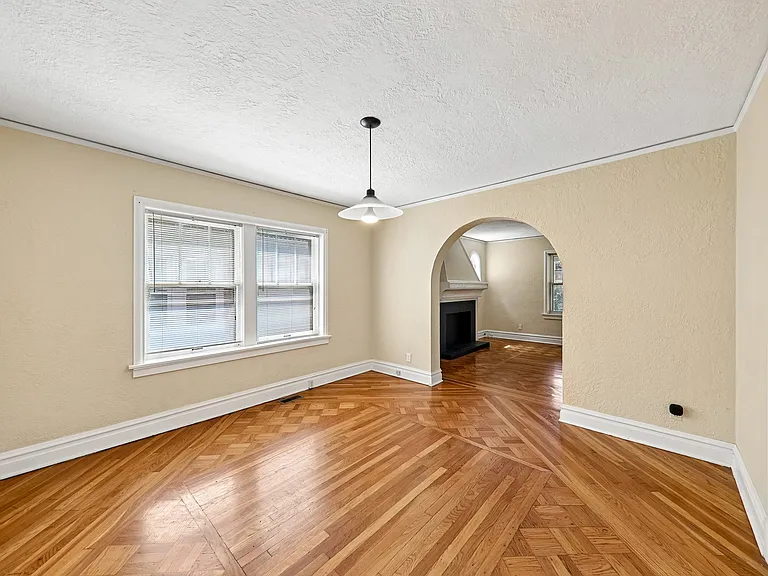 7315 Lindell Blvd #1 — Photo 13
