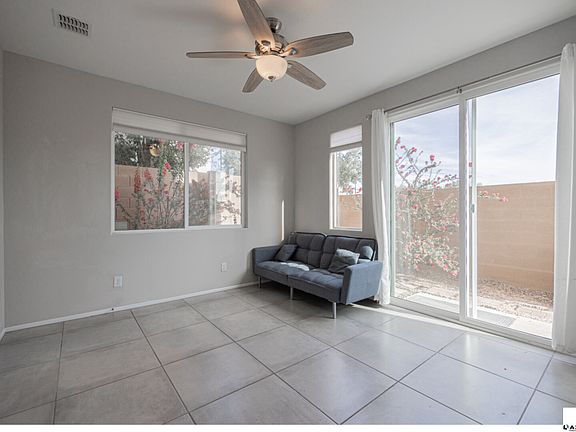 4th image of 7032 W Carter Dr