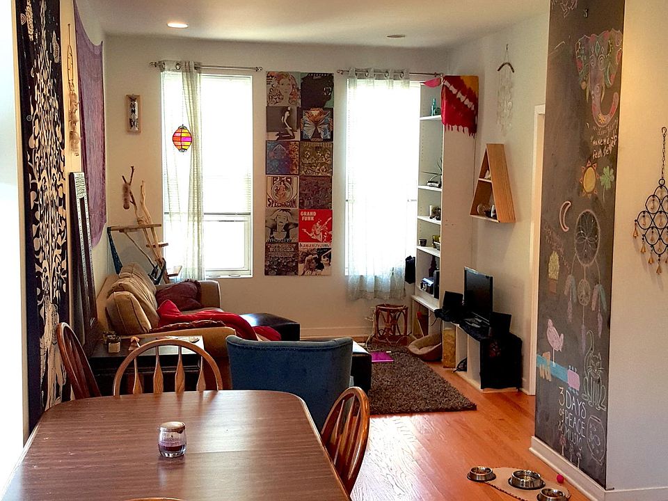1st image of 1328 N Bosworth Ave #Rfznheqnh