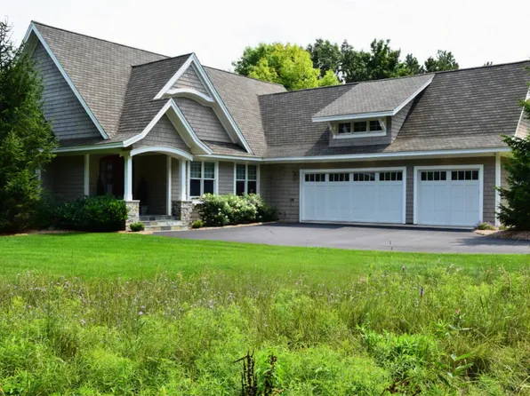 5554 S Spyglass Ridge Dr #28, Suttons Bay, MI 49682