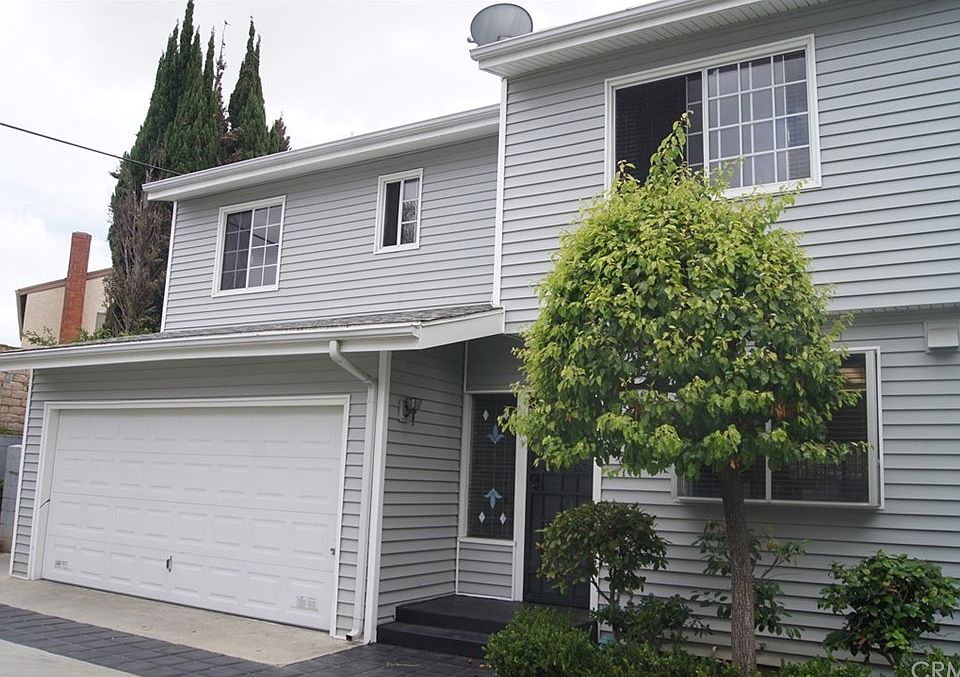1st image of 534 W Hyde Park Blvd Unit 8