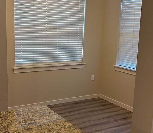 2nd image of 406 S Victoria Dr #410-101