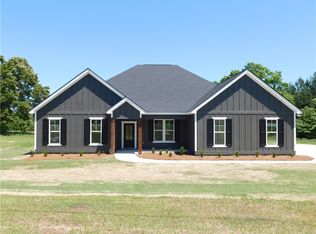 3035 Lee Road 401, Opelika, AL 36804