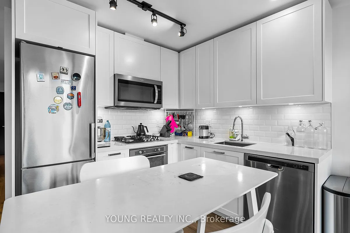 Building Photo - 55 Ontario St #715