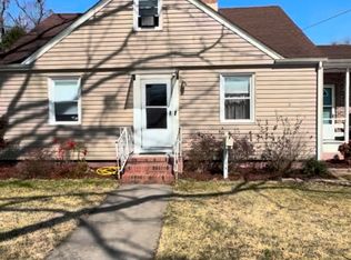 618 E Bayview Blvd #B, Norfolk, VA 23503