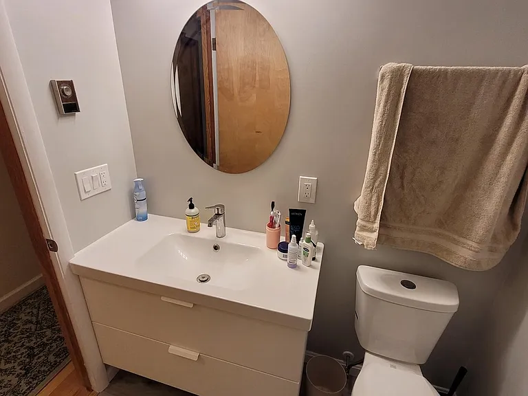 224 Price St — Photo 7