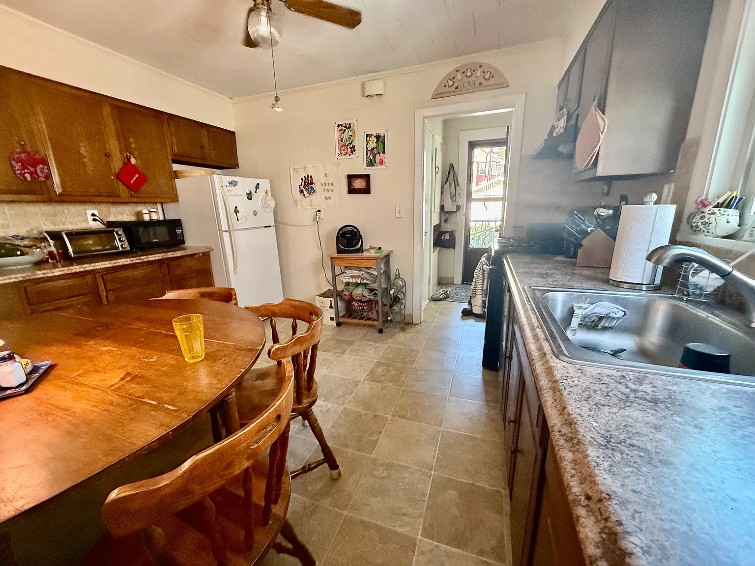 8 bed, $10,800 — Photo 2