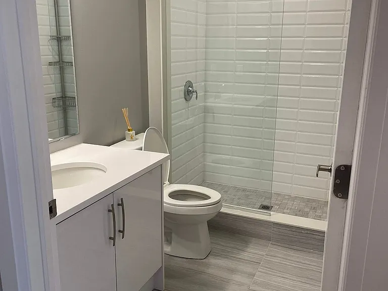 128 Grovewood Cmn #524 — Photo 15
