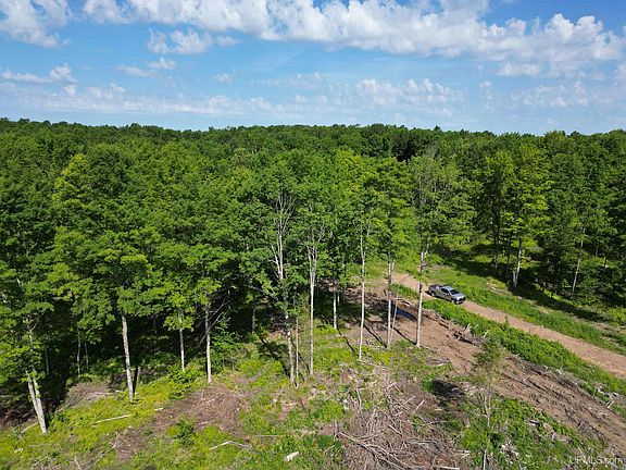 4th image of N County Line Rd