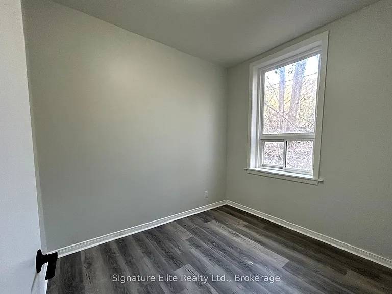 372 Darling St #5 — Photo 6