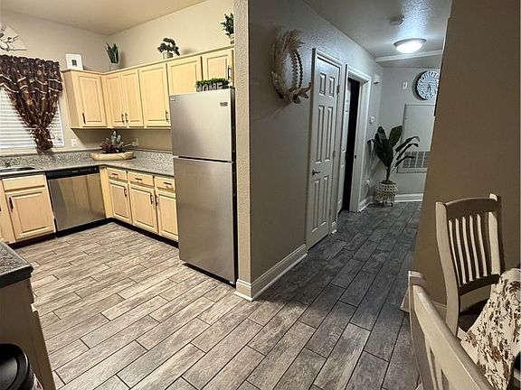 3rd image of 5250 S Rainbow Blvd Unit 1135