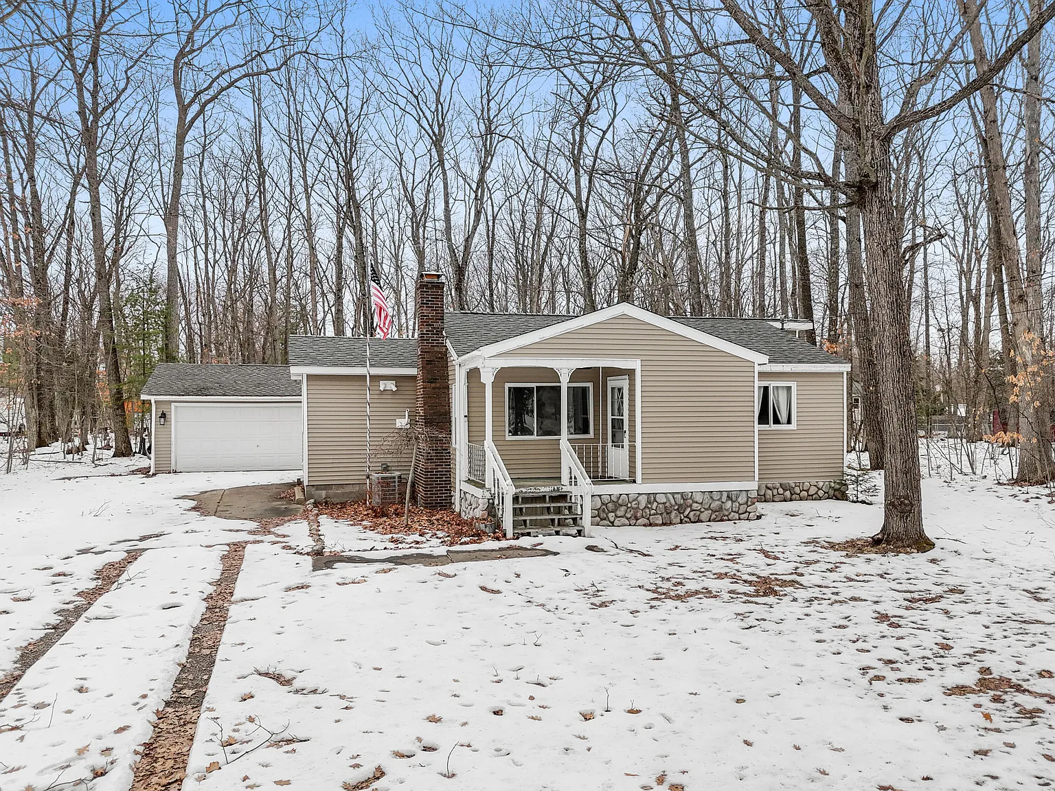 105 Black Squirrel Ct photo 1