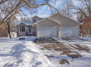 23429 London St, East Bethel, MN 55005