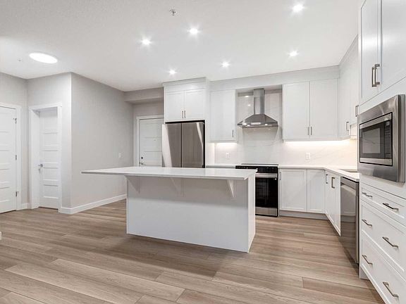 5th image of 2117 81st St SW #2113