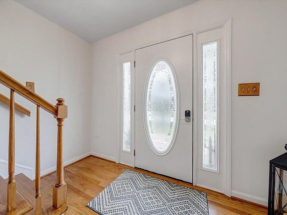 3rd image of 5125 Norseman Dr