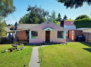 701 NW 90th St, Seattle, WA 98117