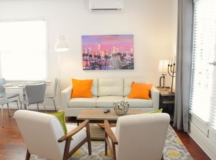 6815 Willoughby Ave STE 102, Los Angeles, CA 90038