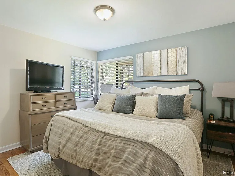 1223 Forest St — Photo 22