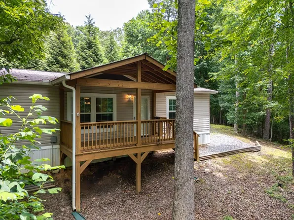37 Red Wolf Trl, Blairsville, GA 30512